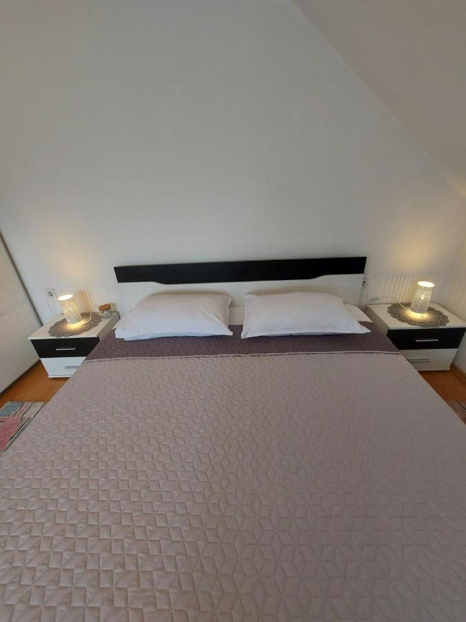 Apartman Skender 3* Ravna Gora 아파트 외부 사진